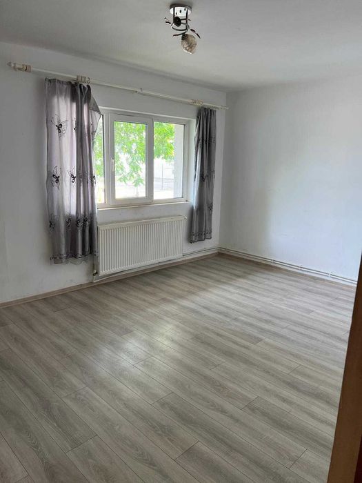 De vanzare apartament 2 camere