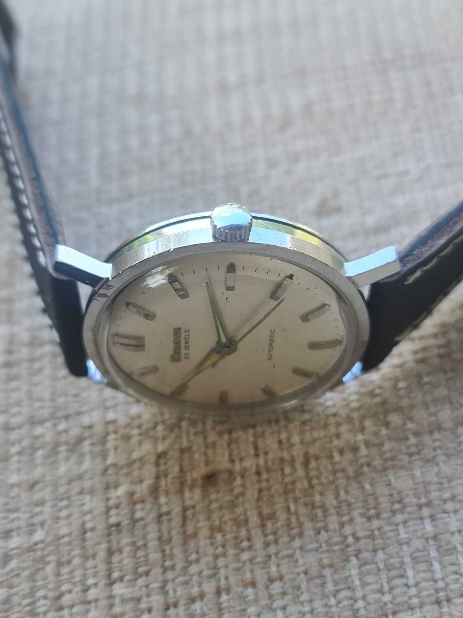 Ceas automatic elvetian Bulova