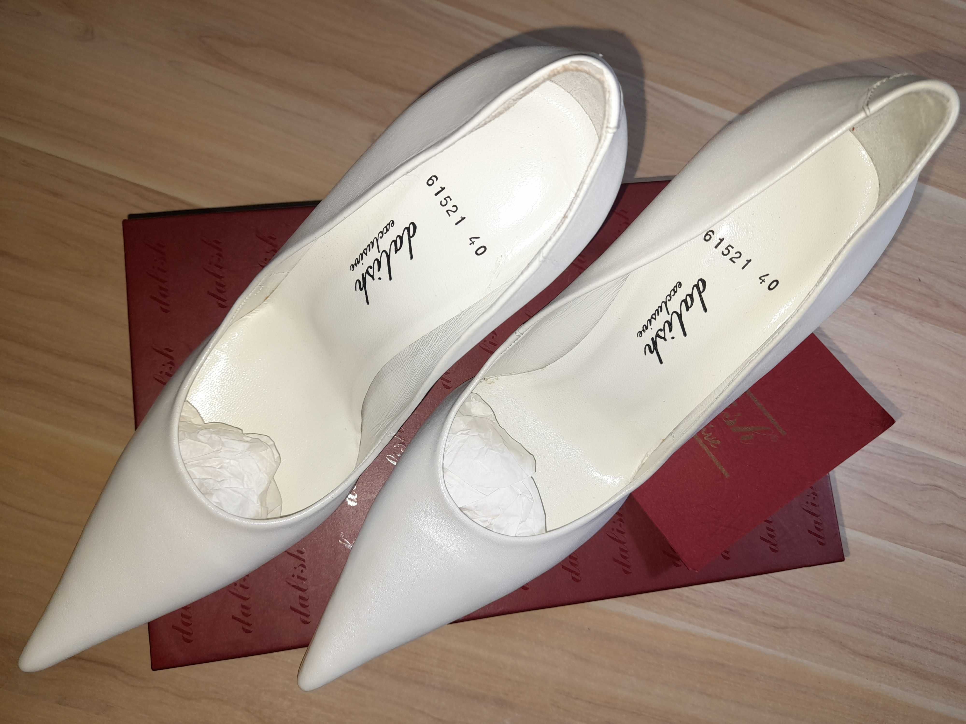 Кожаная итальянская свадебная обувь, 40 размер, только примеряли!Новые