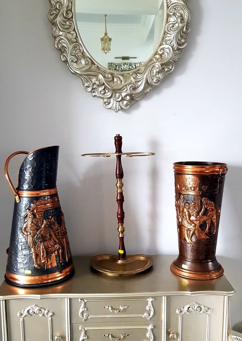 Suport vechi din alamă/bronz/lemn pentru umbrele