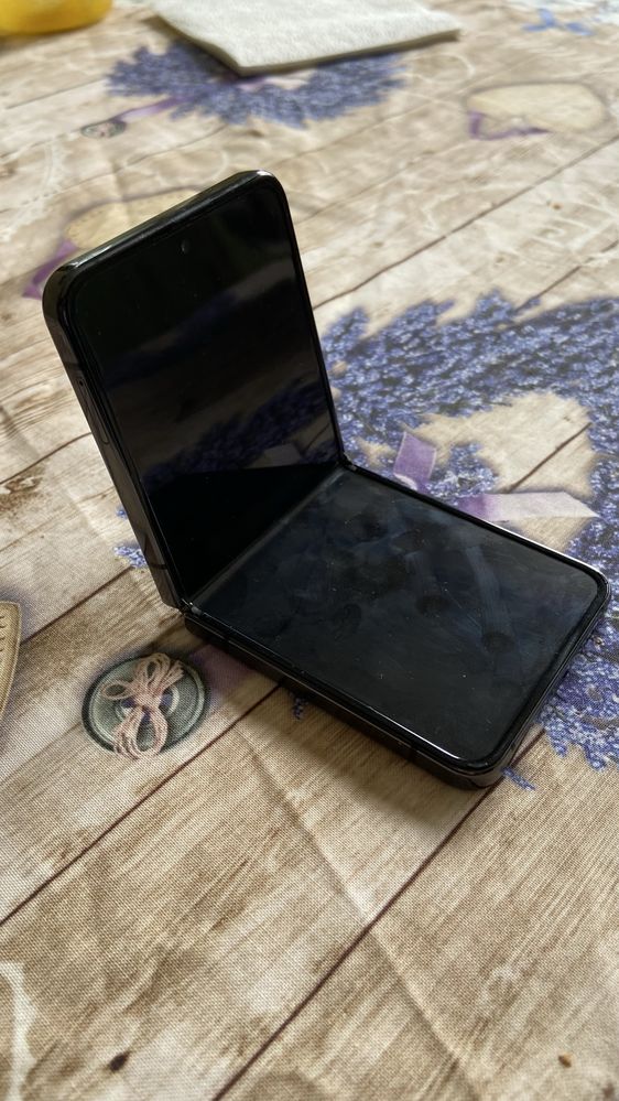 Samsung z flip 4