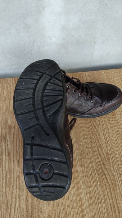 Vand pantofi Ecco