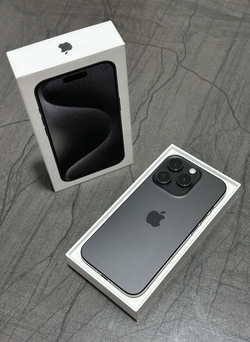 iPhone 15 Pro 1TB Black Titanium !