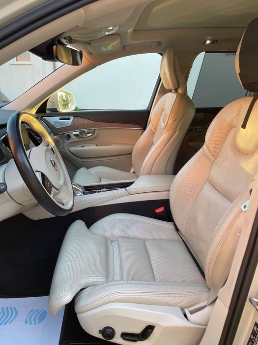 Volvo XC 90 XC 90 B6 Benzină +MildHybrid