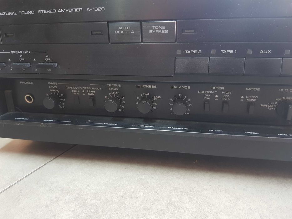 Yamaha A-1020 stereo amplifier