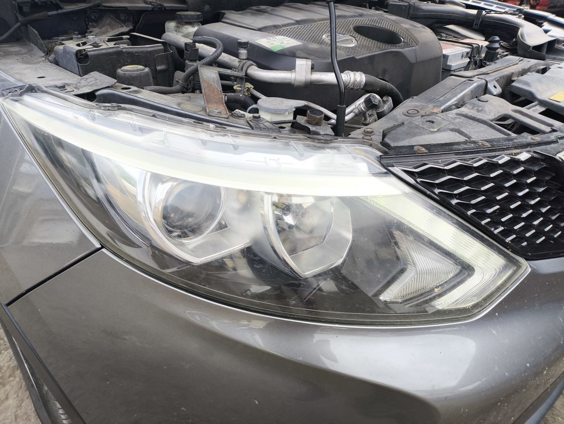 Фар/фарове за Nissan Qashqai j11