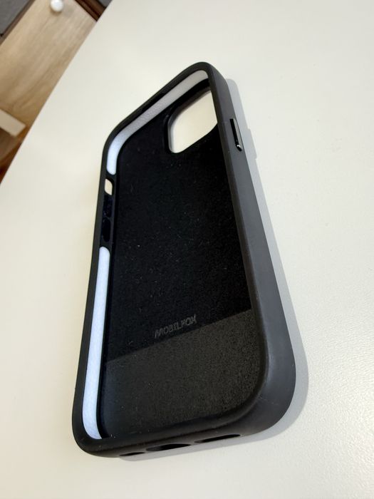 Husa MobilFox Iphone 15 Foarte putin folosita