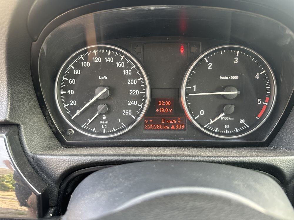 Bmw e92 320D manual