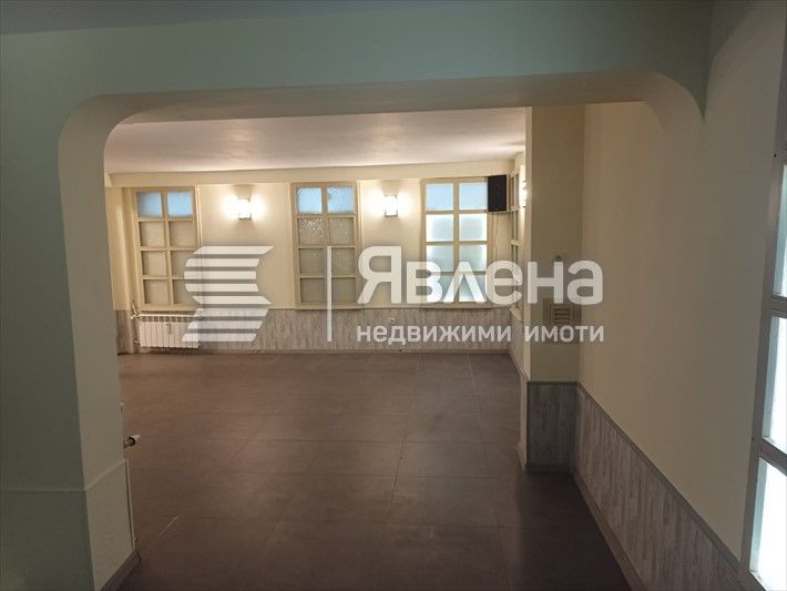 Дава се под наем Магазин в София, Гео Милев - 110 кв.м за 800 € - Снимка #4