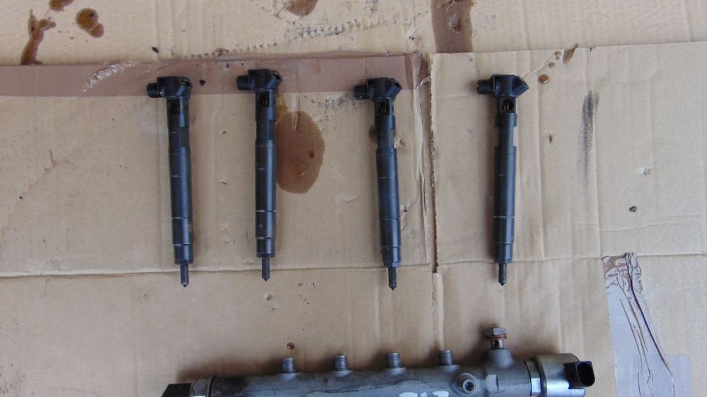 Injectoare Mercedes 2.2cdi euro 5 C Class W204 W212 GLK Vito e Class B class a class w246 w245 w176