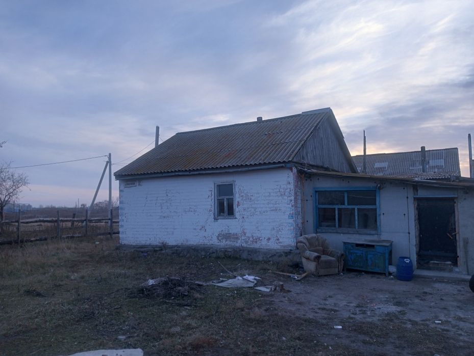 Продам 3 комнатную дом