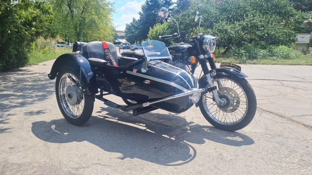 Vand/Inchiriez  ROYAL ENFIELD Bullet 500 cu atas INDER Industries.