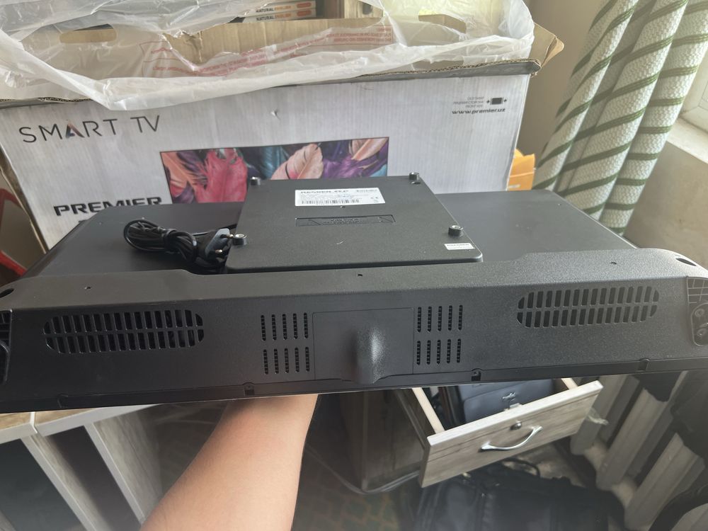 Продаётся Smart TV Premier 32”PRM700S”