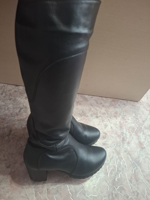 Сапоги зимние б/у, состоянии нового.