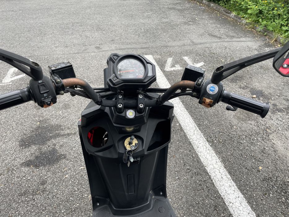 Scuter GT-union Cross 125 ccm