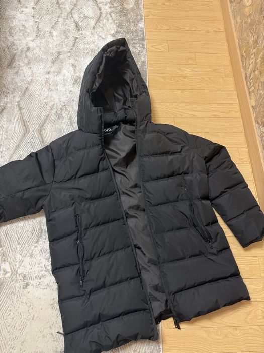 Продам пуховик зимний Zara