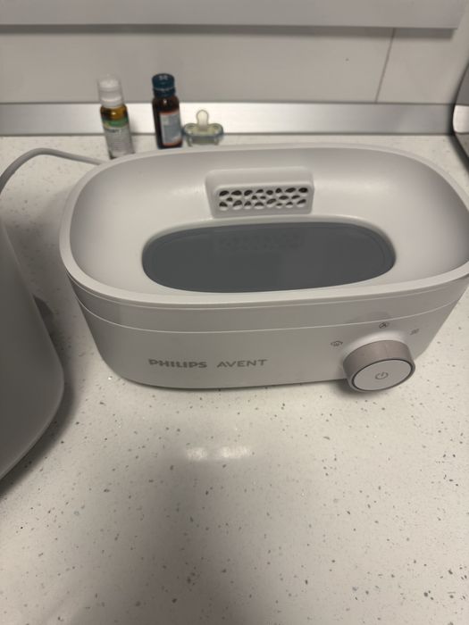 Sterilizator Philips Avent cu uscator