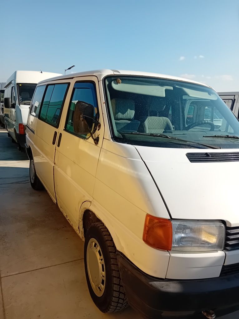 Транспортер Т4 Мултиван  2.4 Д / VW Transporter T4 2.4 D НА ЧАСТИ