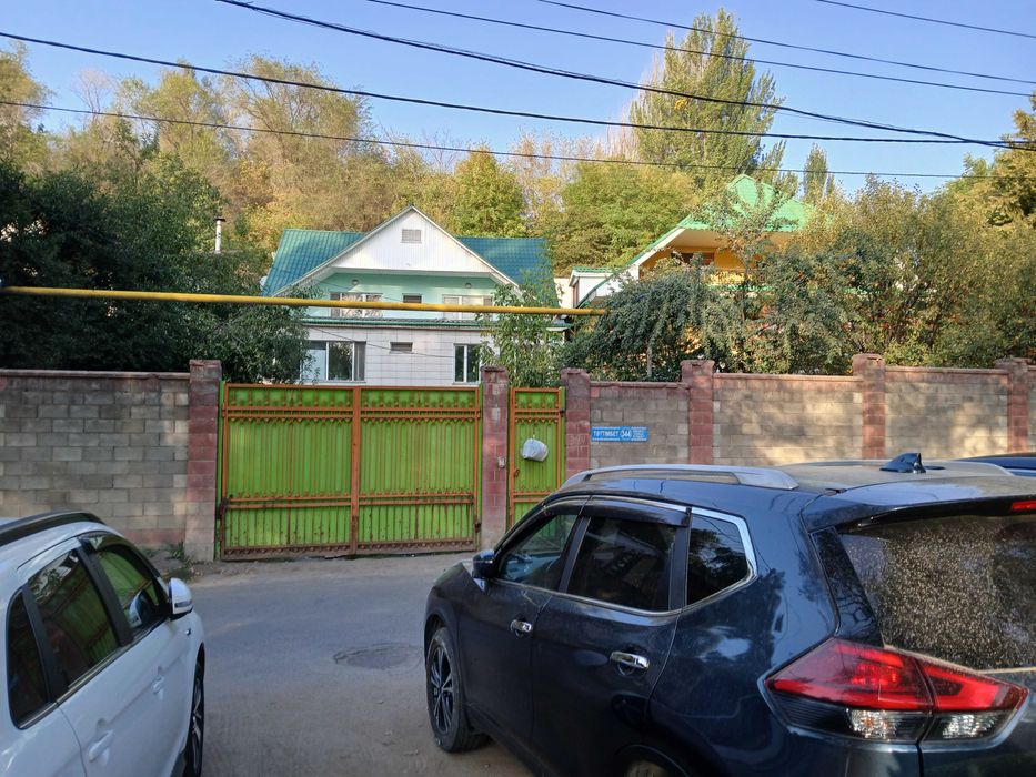 Сдам без посредников  два дома иностранным компаниям