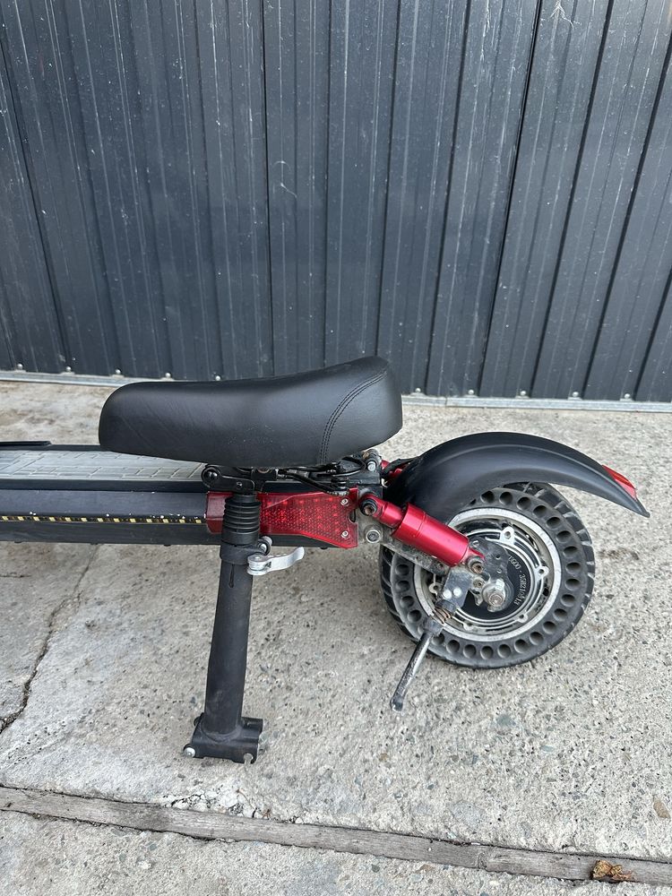 Trotinetă electrică KUGOO Kirin M4 Pro