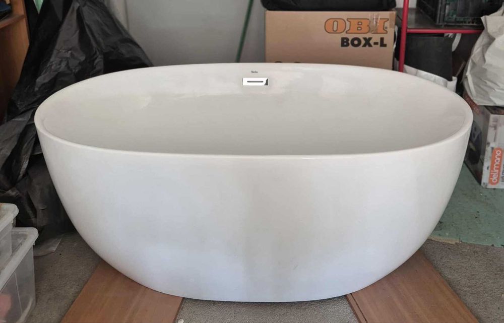 Свободностояща Вана Wellis