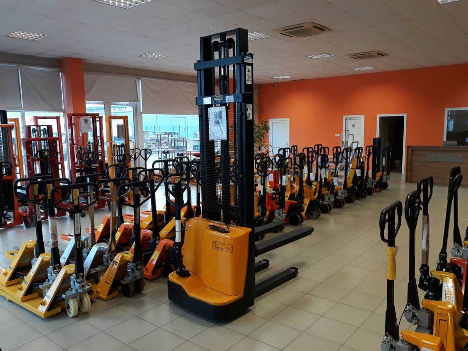 Метални палетни стелажи (стелажи за европалети) на най-добри цени