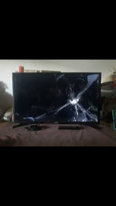 tv led smart lg  32lm6370pla si samsung ue32t4302ak si ue32n4002akxxh