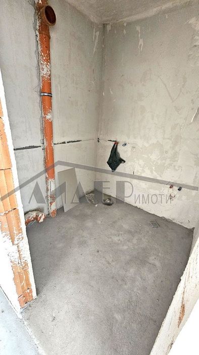 Нов 2-стаен в кв. Смирненски