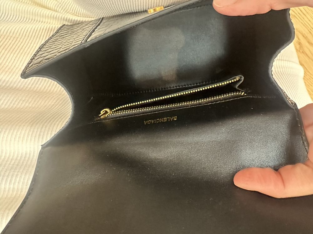 geanta balenciaga hourglass