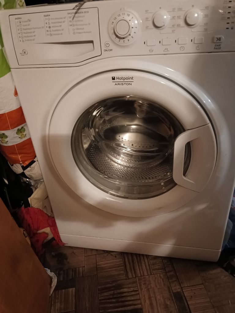 Пералня Hotpoint Ariston