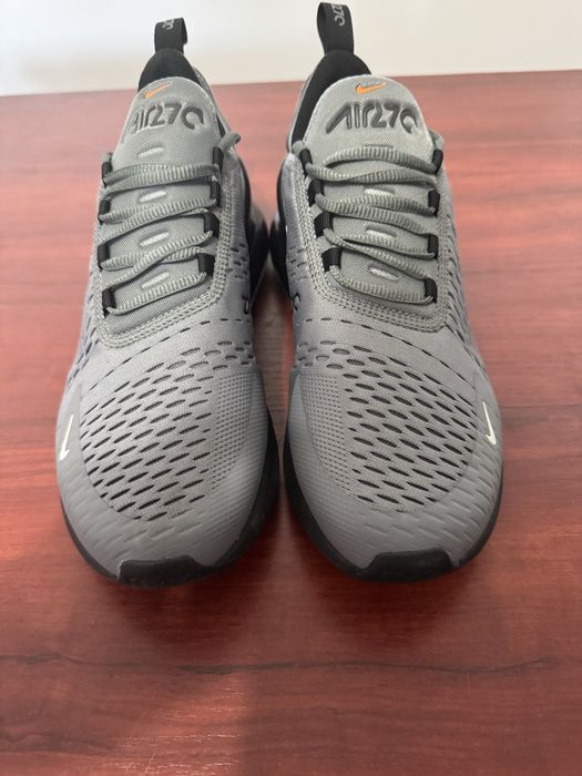 Adidasi Nike Airmax 270 smoke/grey