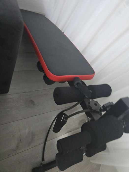 Vând banca fitness