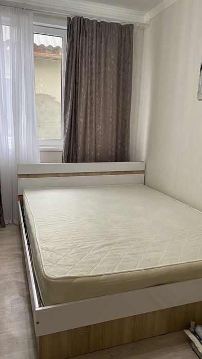 Продам Кровать 160*200см