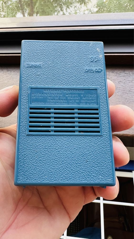 Radio National Panasonic R-1062 (1966)