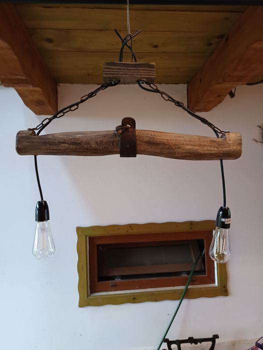 Lampa , Lustra artizanala