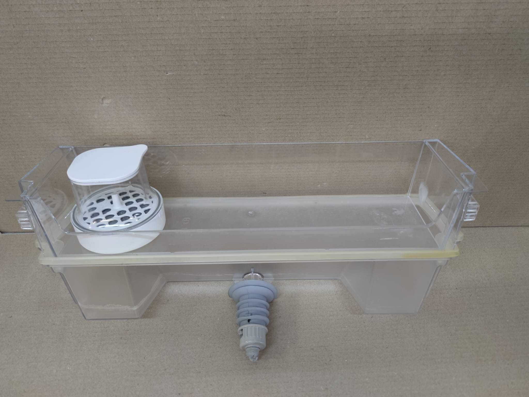 polita usa + dispenser combina frigorifica Whirlpool BLF 8121F / R15