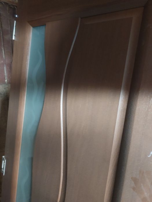 Vând 3 usi fără toc