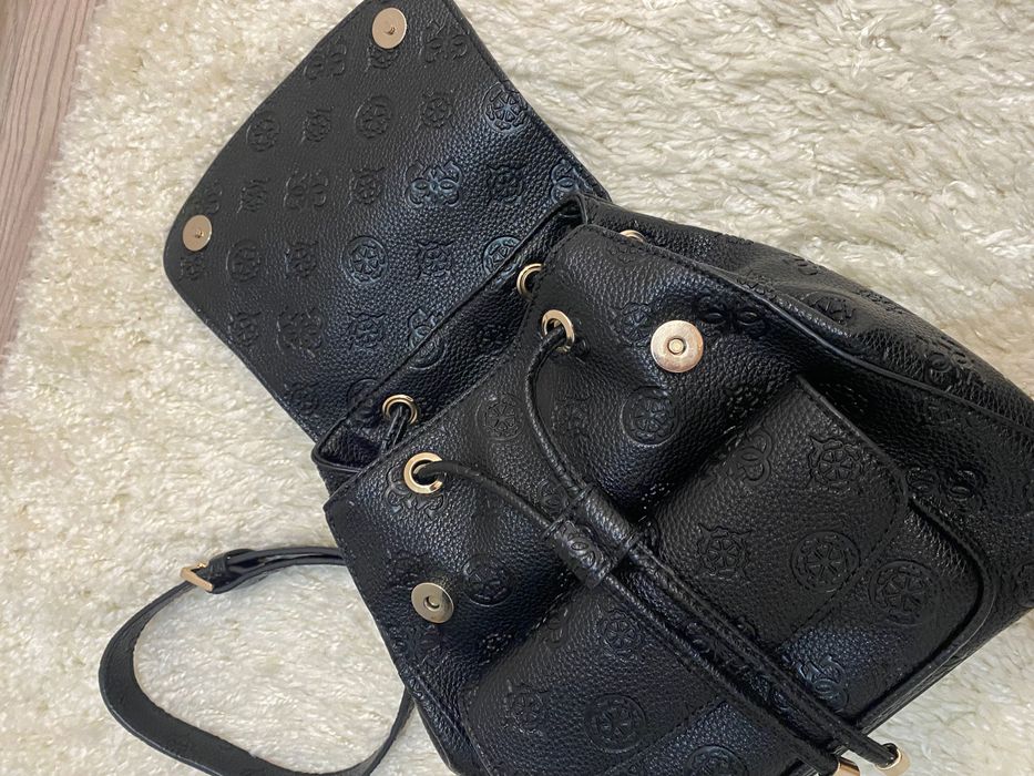 Дамска рабица Guess