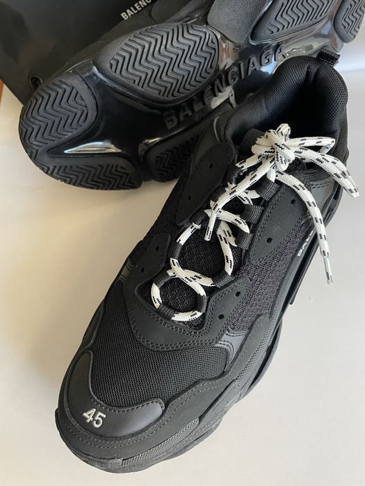 Balenciaga Tripple S Black