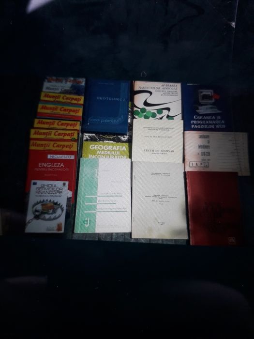 Diverse cărți, romane