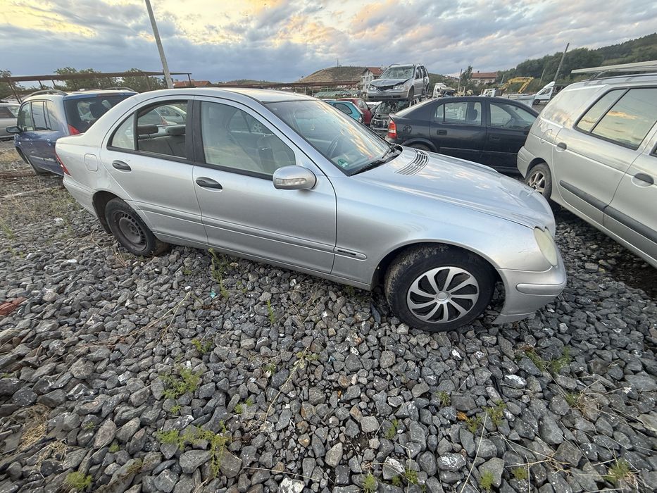 Mercedes C180 W203 2.0 бензин 95kW 2000г – на части
