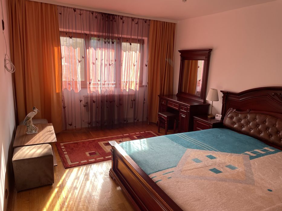Proprietar, inchiriez apartament 2 et 2,, mobilat si utilat complet