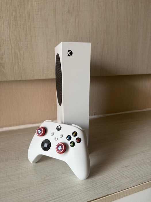 Игровая приставка Xbox series S