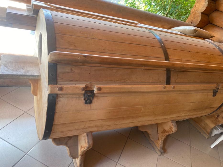 Бочка деревянная парится