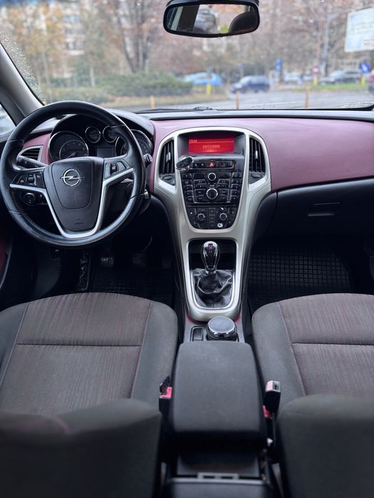 Opel astra J 1.4 benzina