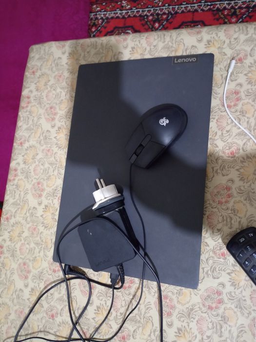 Кампутер сотилади ленова