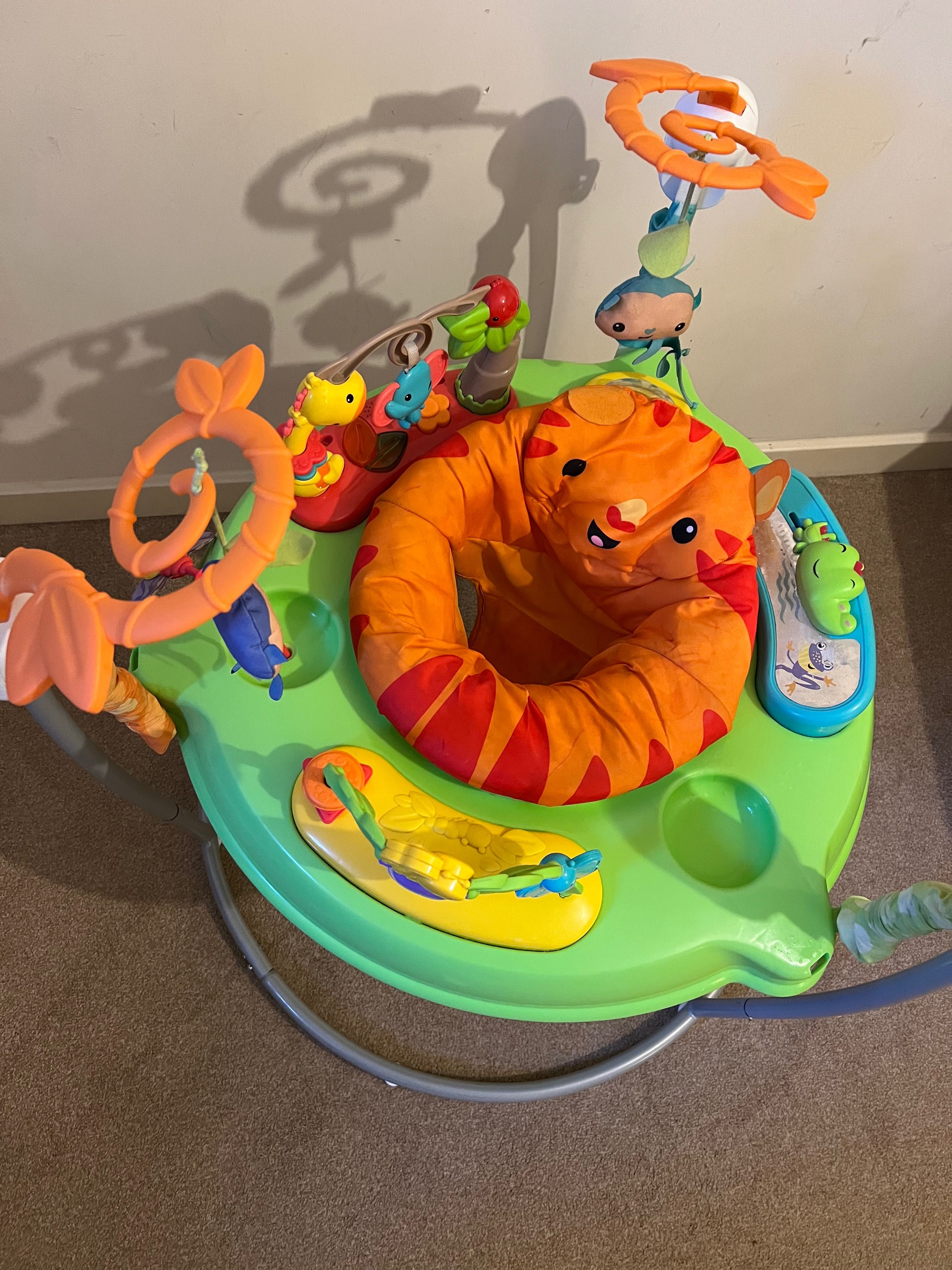 Детско jumperoo fisher price