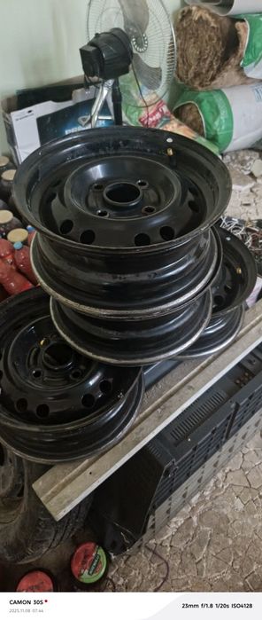 Damasga diska 13 chotki