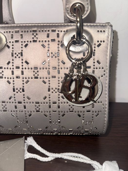 Dior чанта bag чисто нова