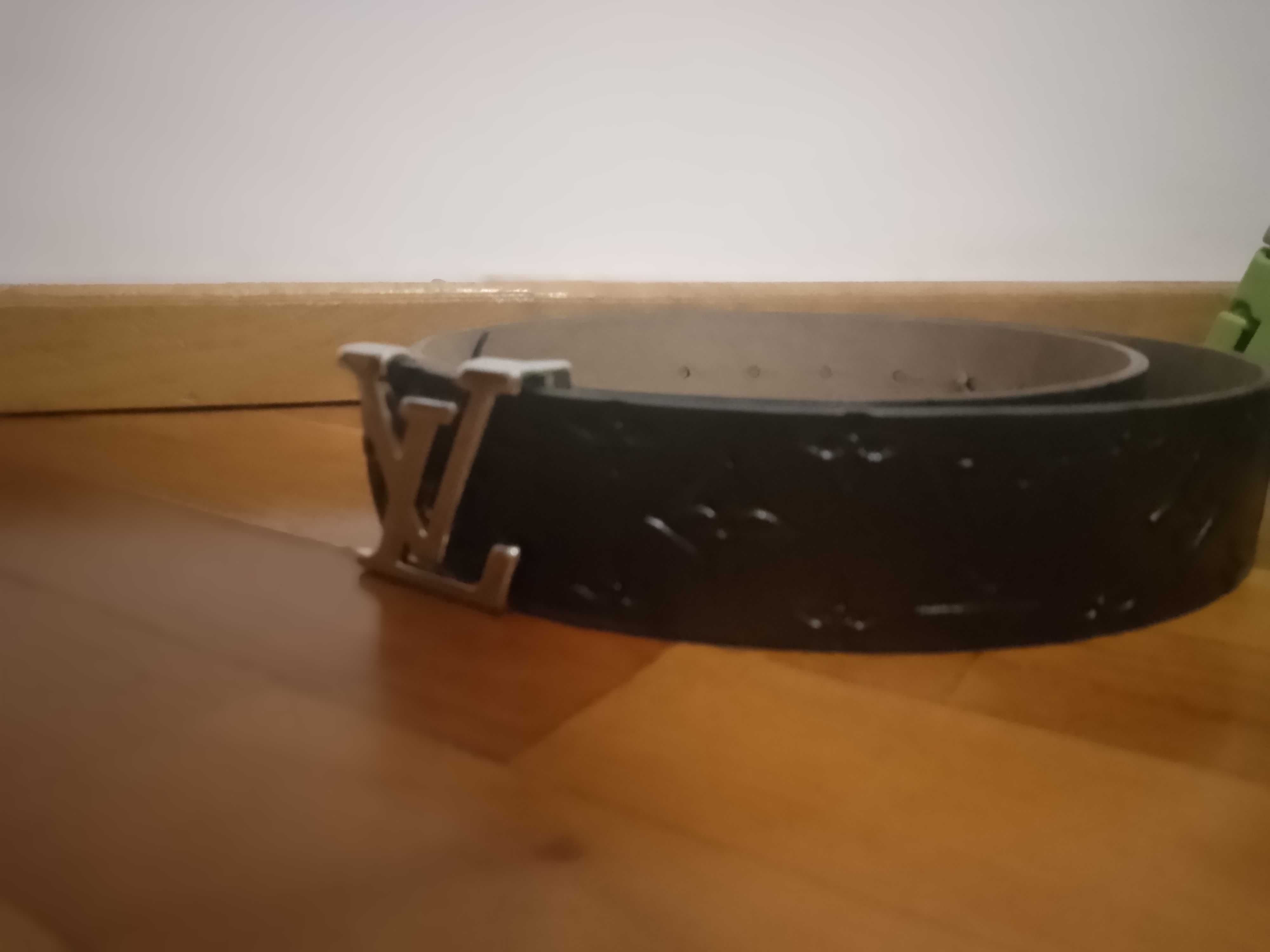 Curea Luis Vuitton